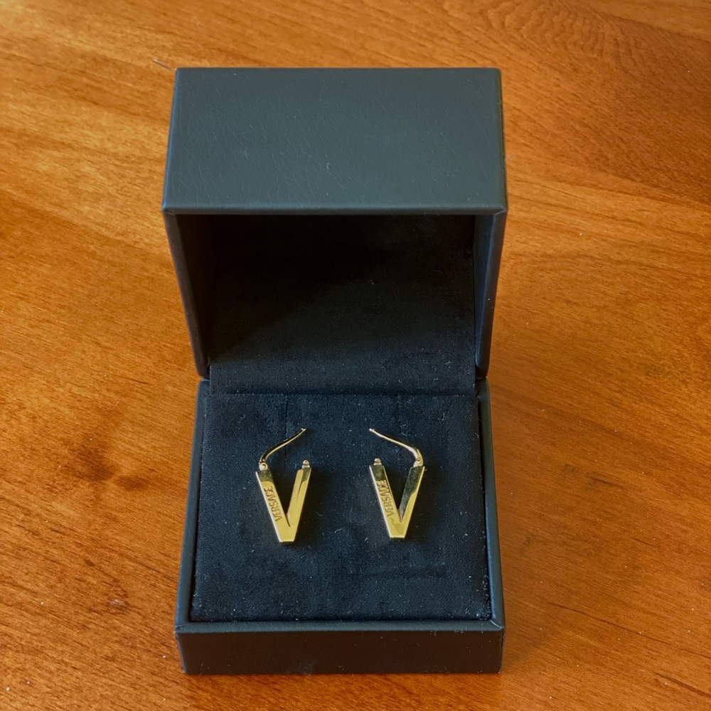 Chic Gold Versace Triangle Logo-Detail Earrings